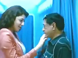 Airu Oshima merasaka ...