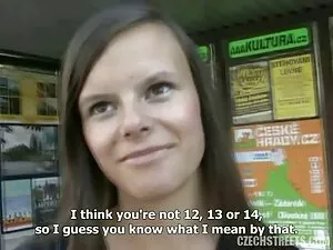 MILF Menelan video b ...
